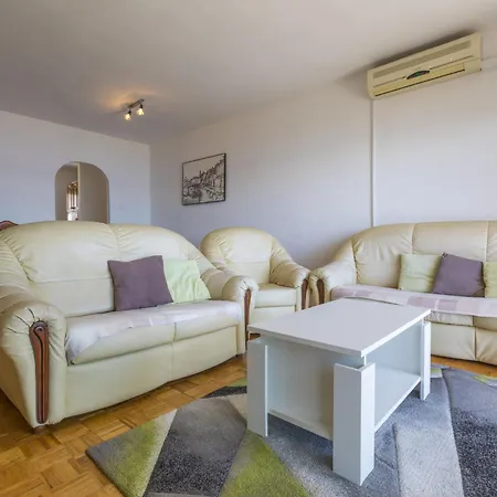 Appartement Buneta 5 - Hr-01926-07 By Interhome